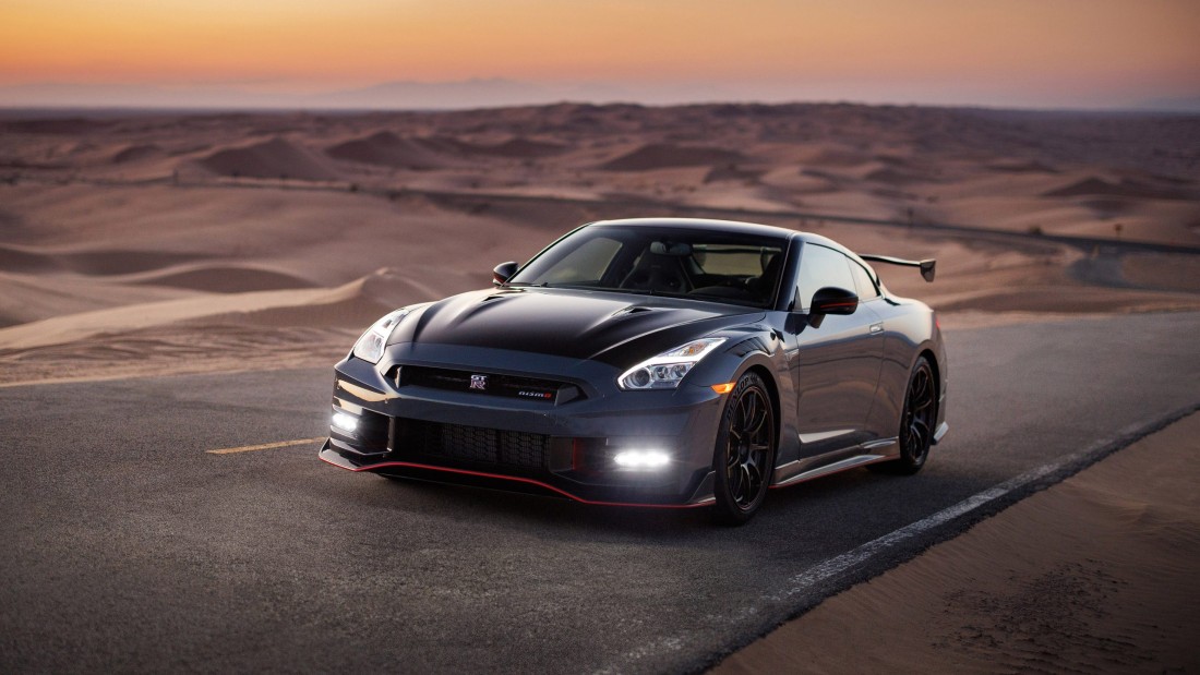 nissan-gtr-wallpaper-desert-road-sunset-2560×1440