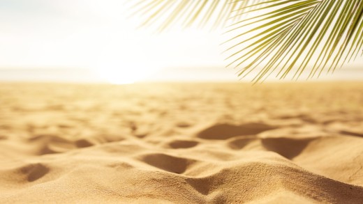 sunlit-sand-beach-wallpaper-1920×1282