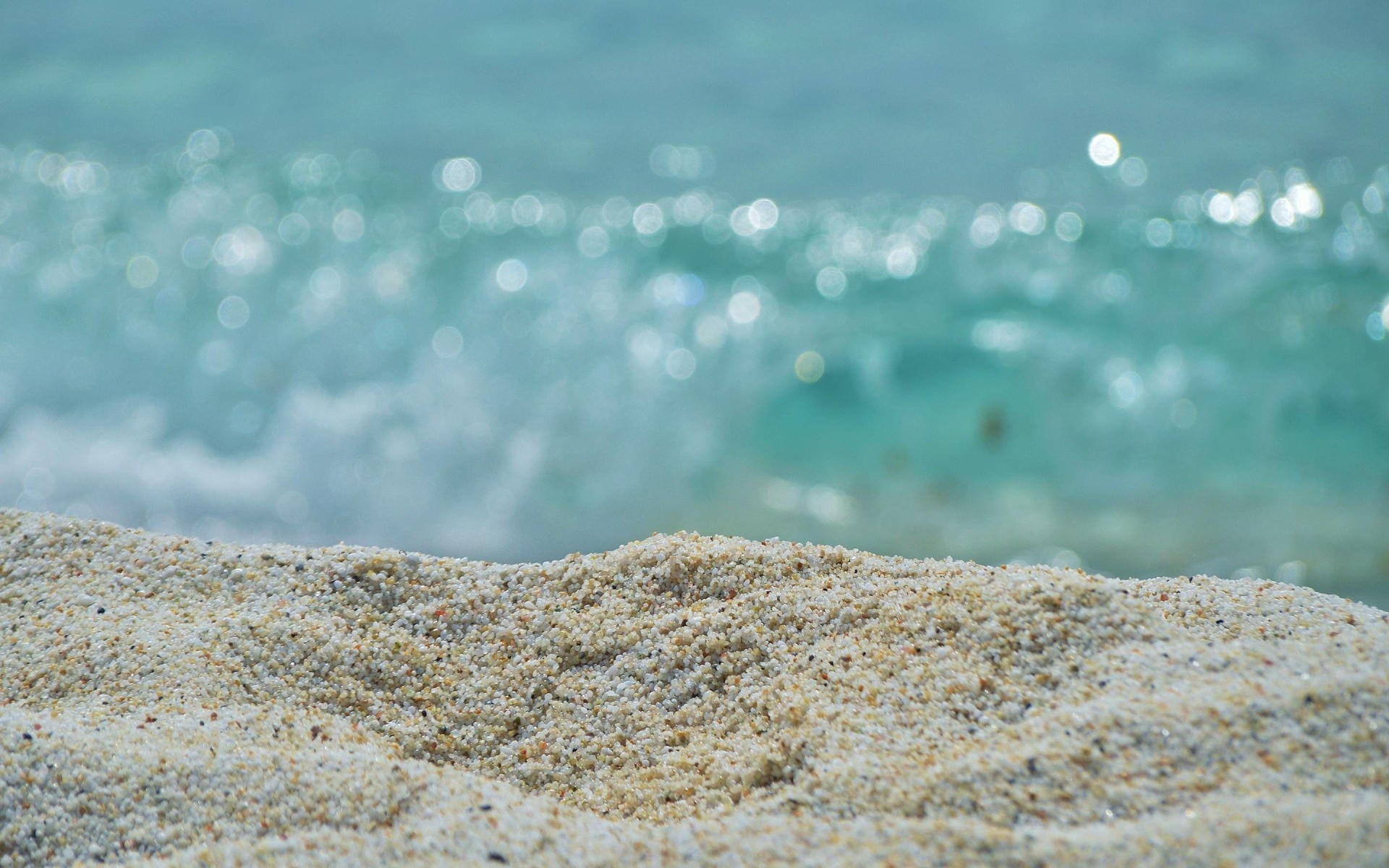 Soft Sand and Sea Bokeh Beach Wallpaper – free HD wallpaper