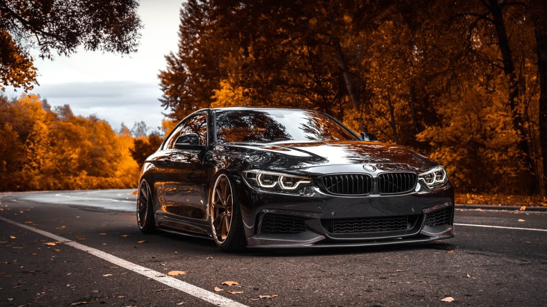 black-sports-car-autumn-road-wallpaper-1920×1080