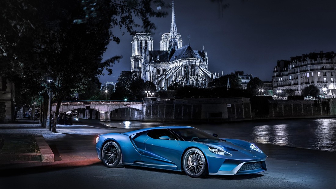 blue-ford-gt-paris-night-wallpaper-3840×2160