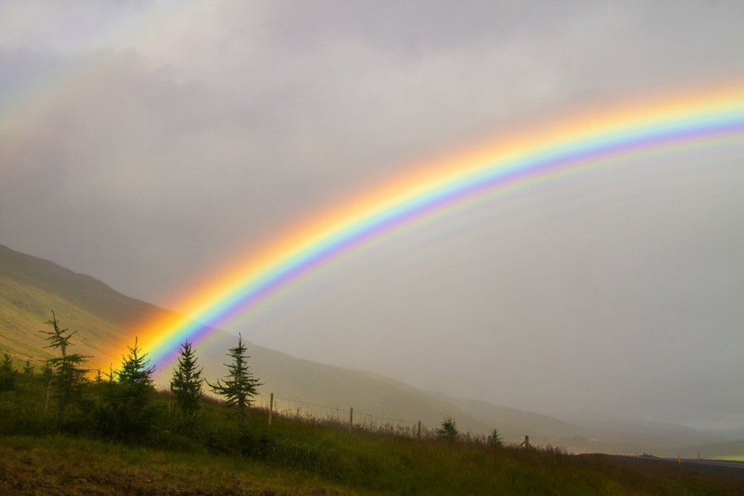 misty-mountain-rainbow-wallpaper-1920×1280