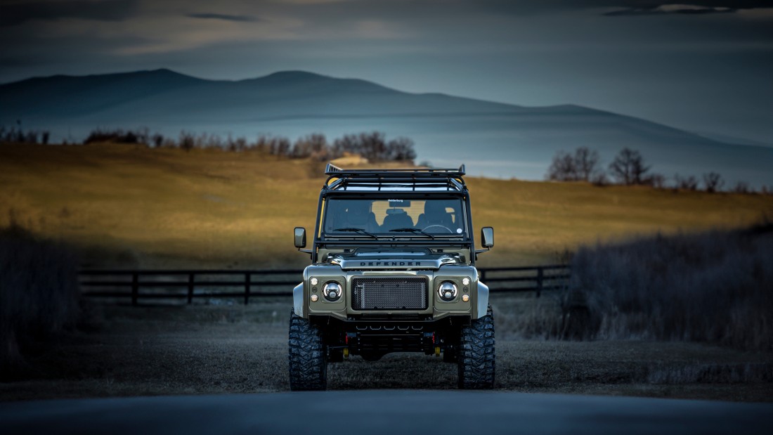 off-road-land-rover-defender-wallpaper-3200×1800