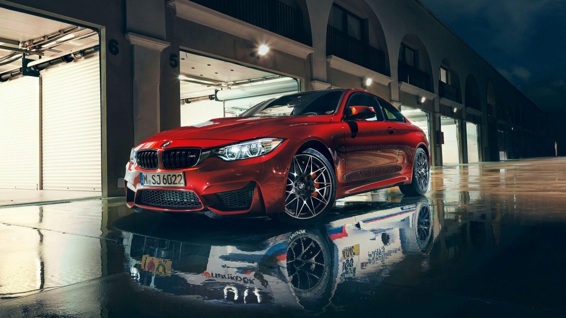 red-bmw-m4-night-wallpaper-3840×2160