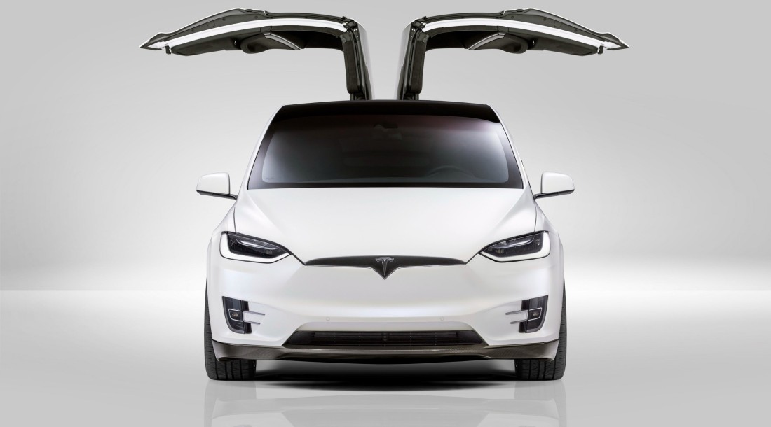 white-tesla-model-x-falcon-wing-wallpaper-3840×2129