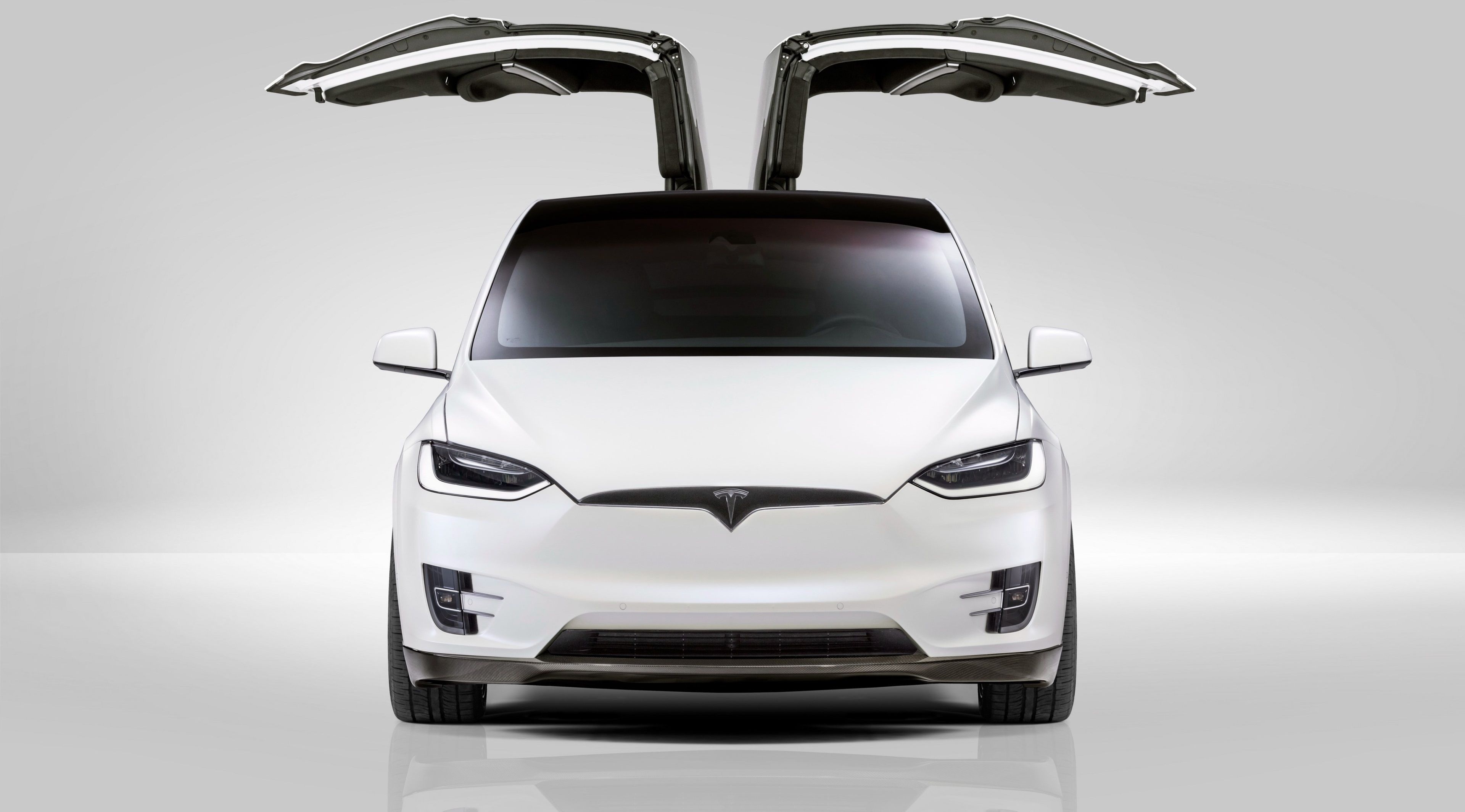 White Tesla Model X Falcon Wing Wallpaper – free HD wallpaper