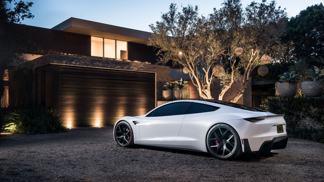 white-tesla-roadster-luxury-home-wallpaper-3840×2160