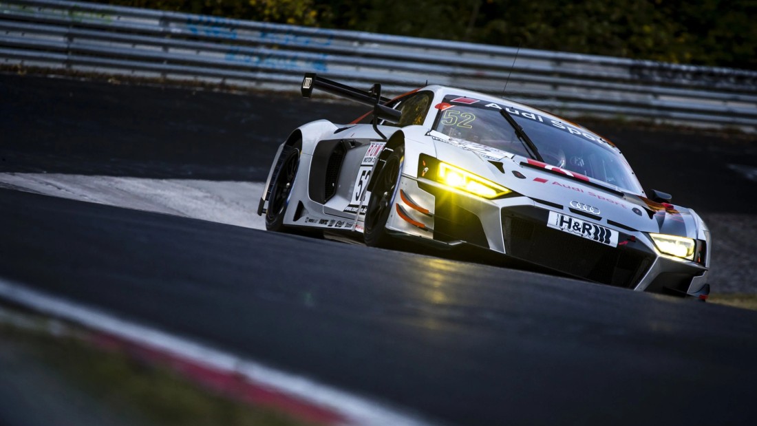 audi-r8-track-race-car-wallpaper-3840×2160