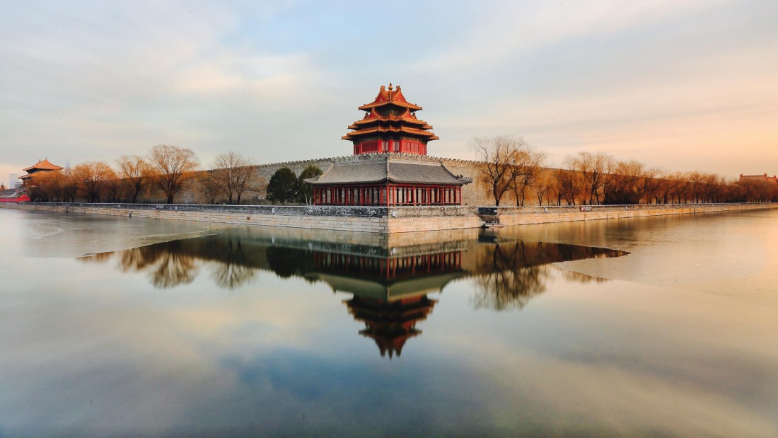 beijing-forbidden-city-reflection-4k-wallpaper-3840×2160