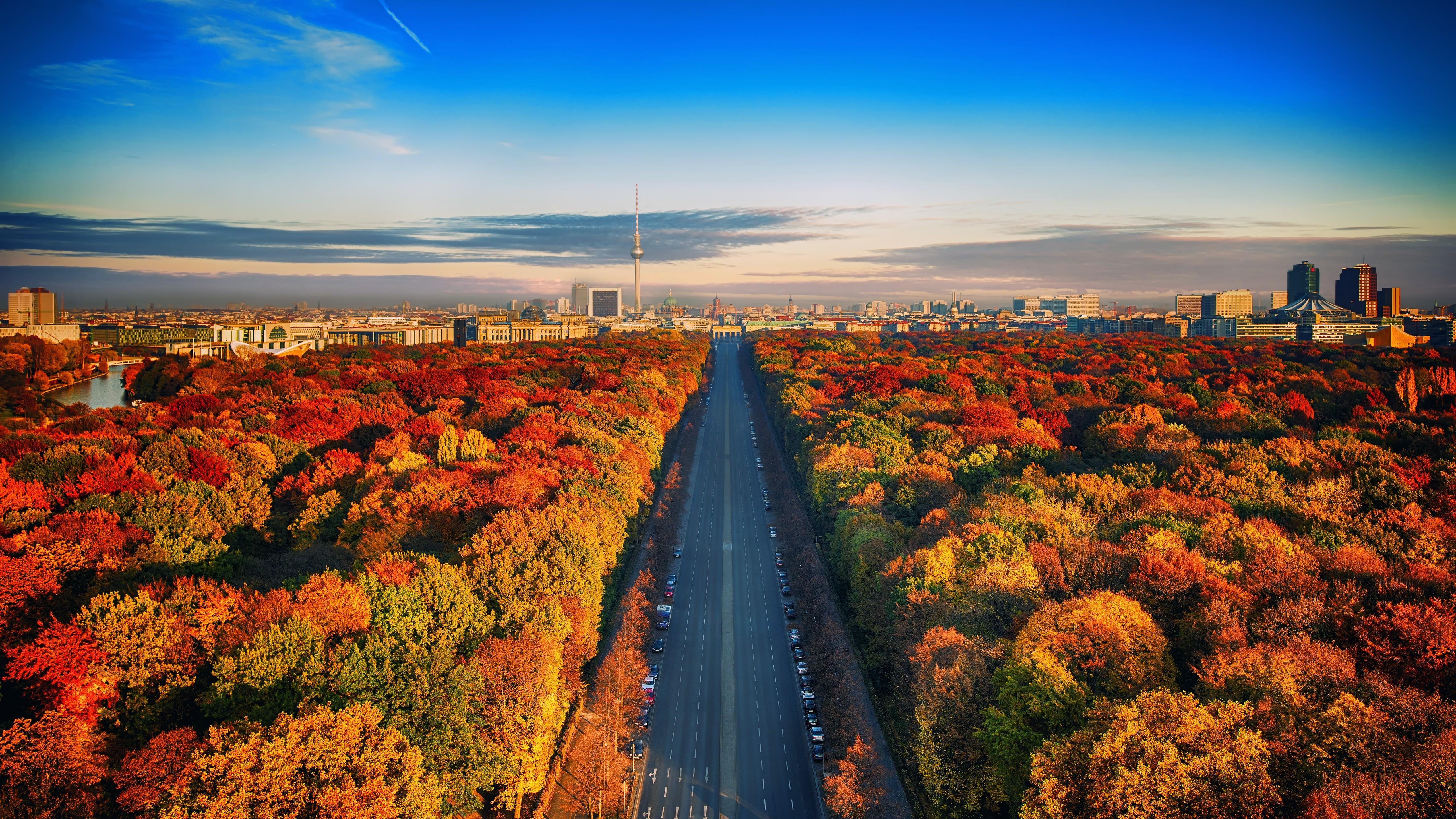 Berlin Autumn Skyline 5K Wallpaper – free HD wallpaper