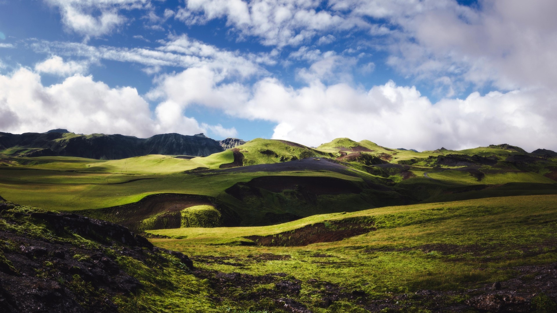Iceland Green Highlands 4K Wallpaper – free HD wallpaper