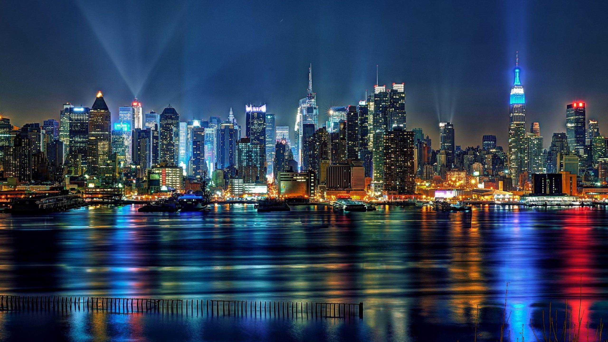 New York City Skyline Reflections 4K Wallpaper – free HD wallpaper