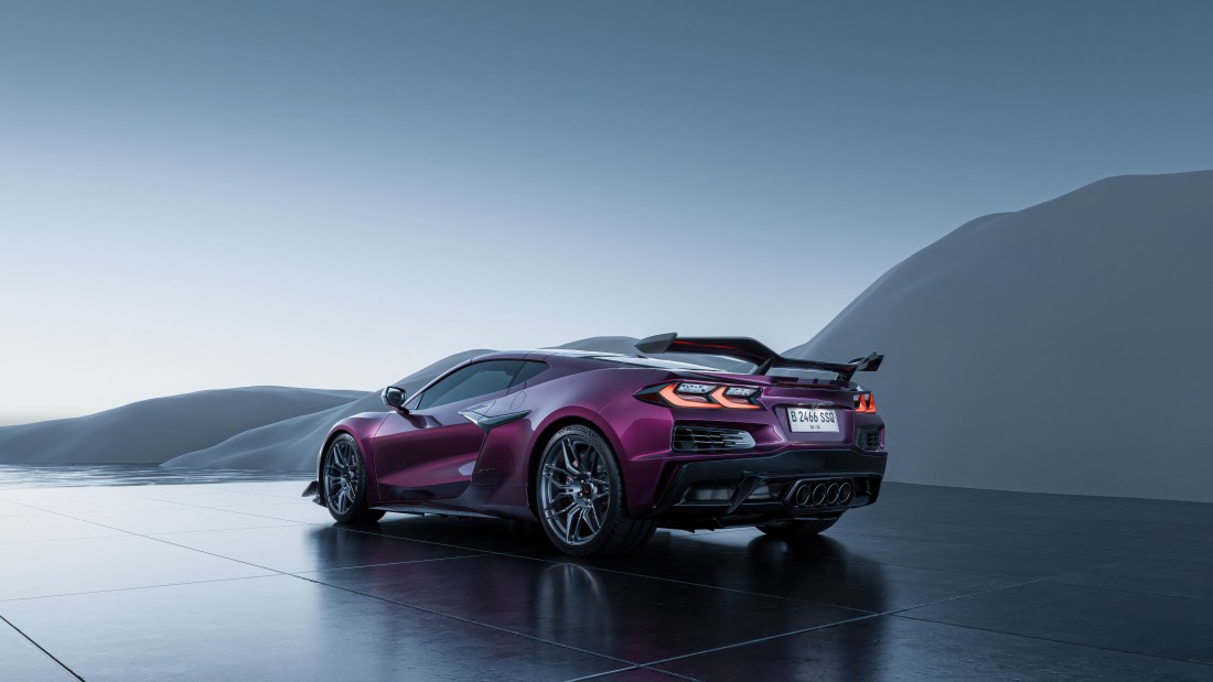 purple-corvette-z06-rear-studio-wallpaper-5120×2880