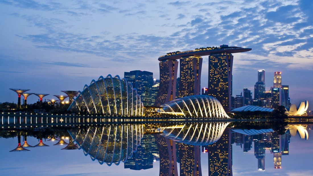 singapore-marina-bay-skyline-4k-wallpaper-3840×2160