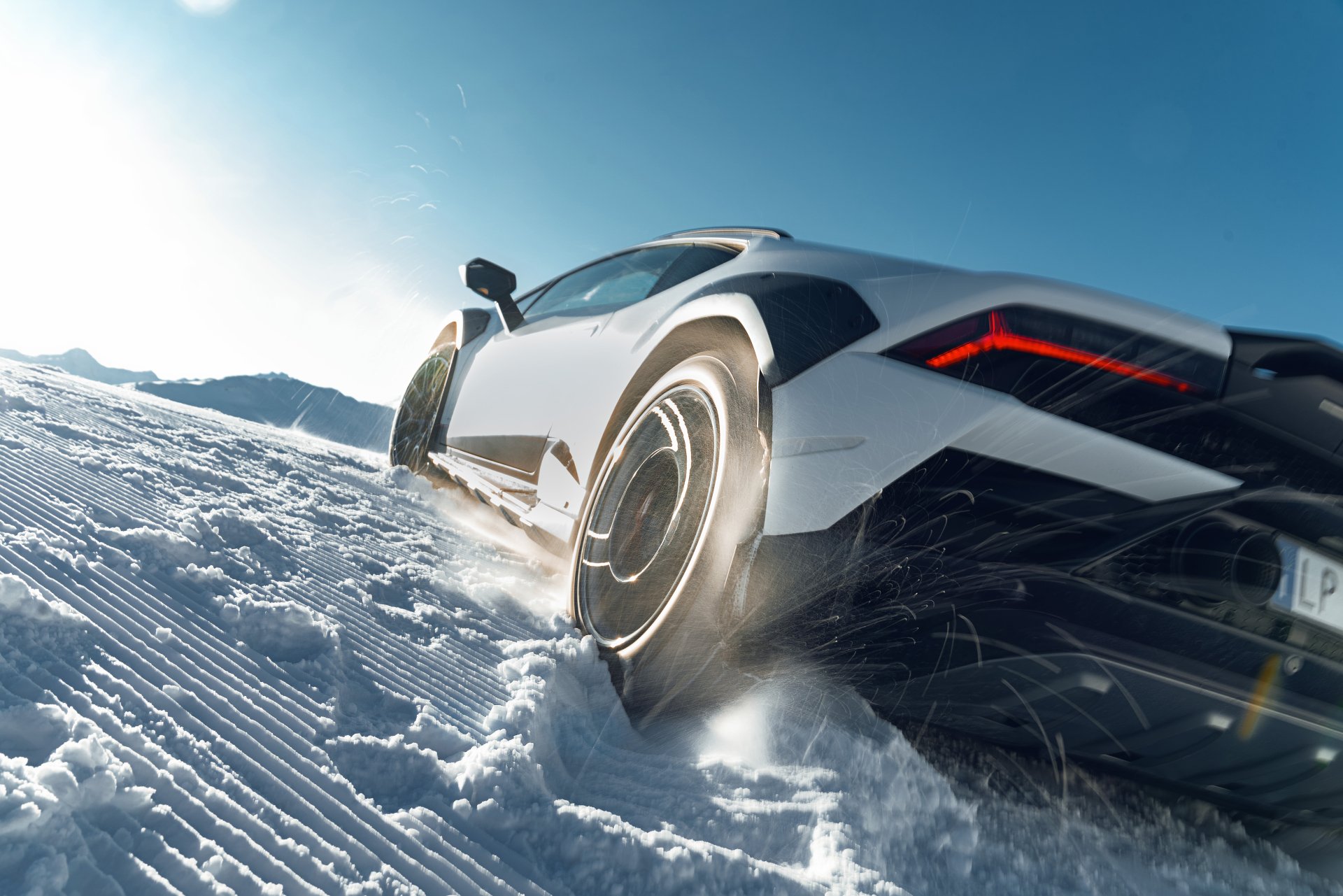 Snow Lamborghini Wallpaper – free HD wallpaper