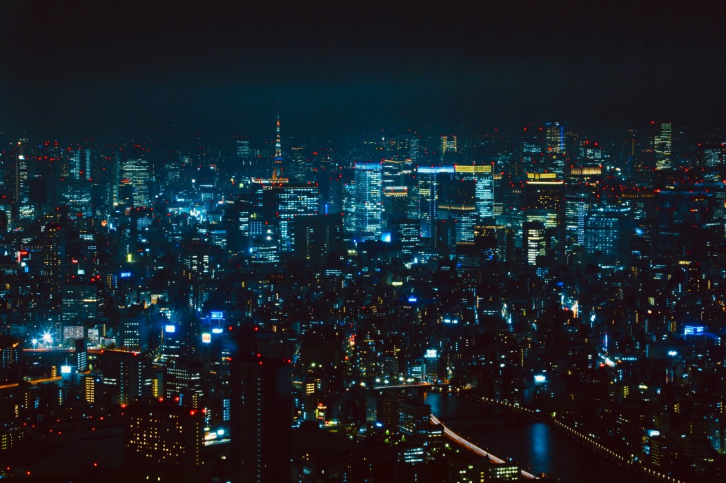 tokyo-night-skyline-5k-wallpaper-4192×2790