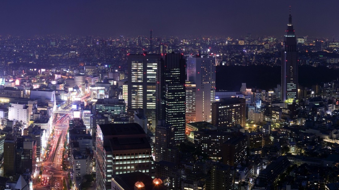 tokyo-shinjuku-night-skyline-4k-wallpaper-3840×2160